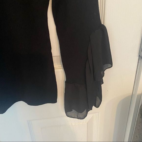 #10 INC International concepts women’s black crewneck long sleeve with frill M - Picture 5 of 11